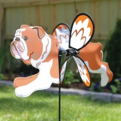 WindGarden Petite Spinner - English Bulldog
